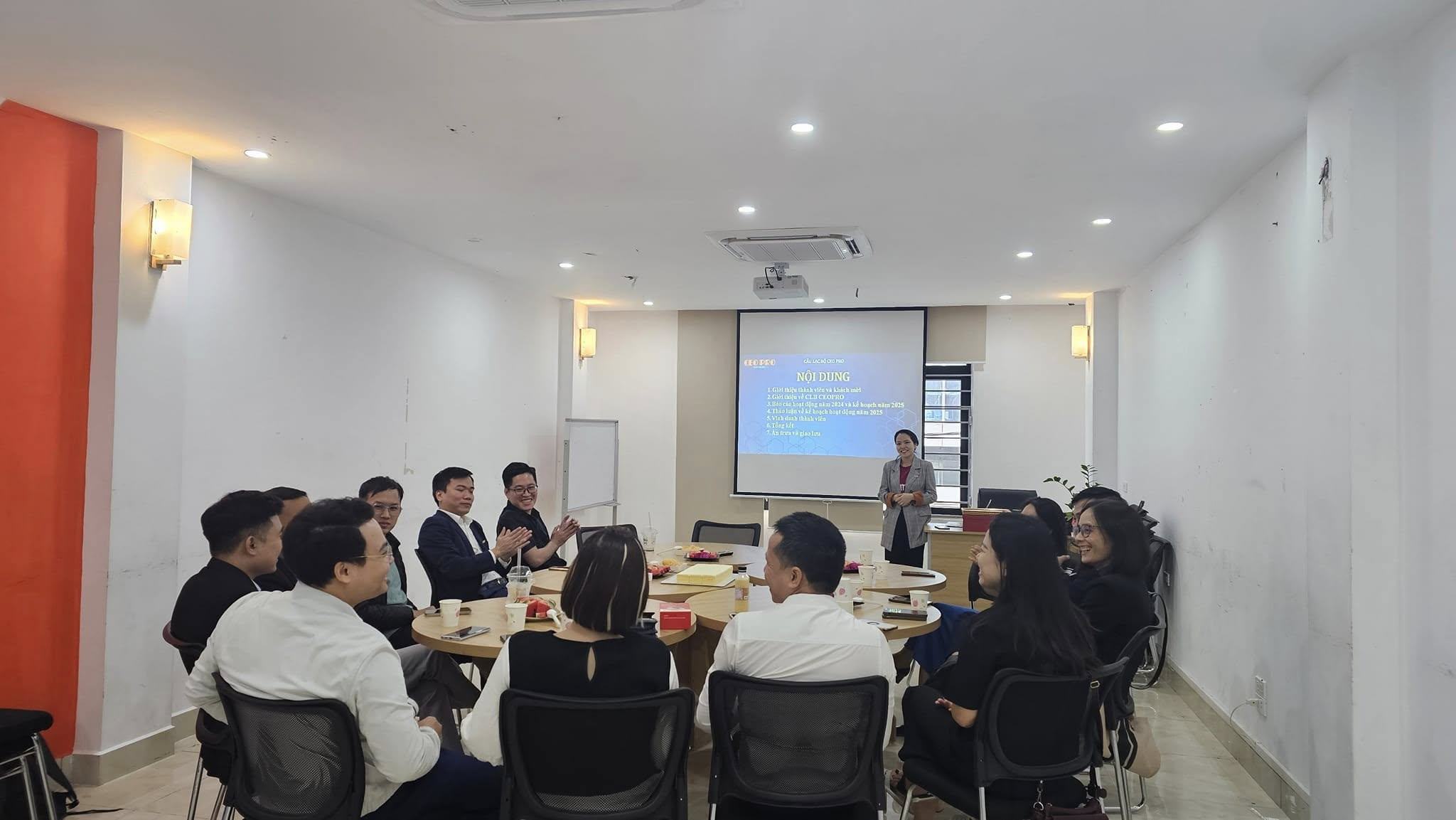 Con người trong tổ chức doanh nghiệp vận hành thế nào